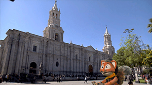 Dominic en la ciudad del eterno cielo azul, Arequipa